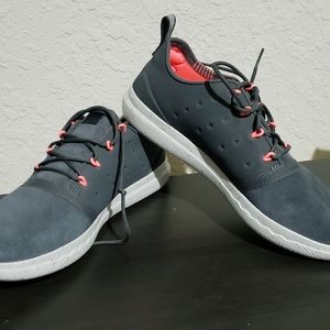 Under Armour Sneakers